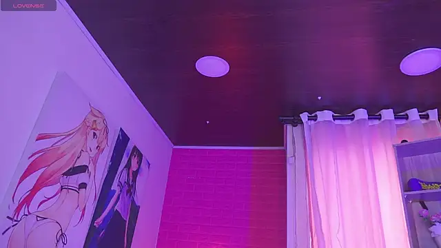 Snapshot of _chloe_moons_ chatting on 09/23/25, 08:23 chloe moons online show from 09/23/25, 08:23