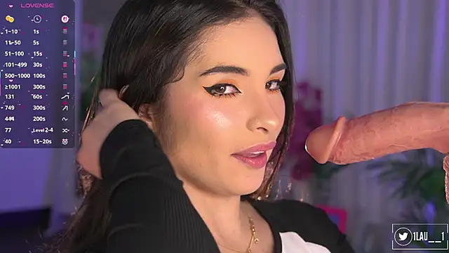 Snapshot of Just__dani chatting on 11/06/25, 07:15 Just dani online show from 11/06/25, 07:15