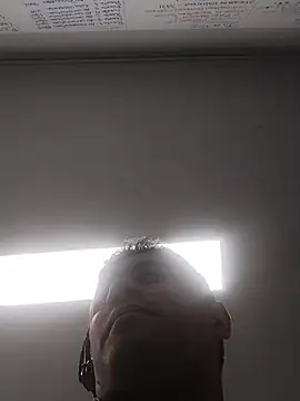 danigarci2307 online show from 02/22/26, 12:23