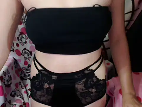 Snapshot of HottieAya_Goddess chatting on 07/09/26, 12:09 HottieAya Goddess online show from 07/09/26, 12:09