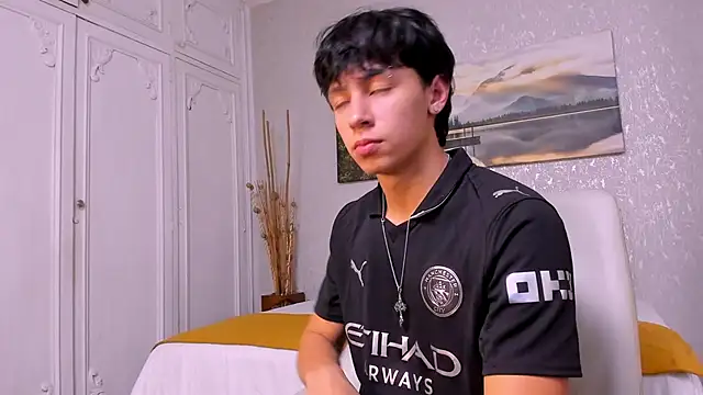 Tyler durten online show from 10/29/25, 04:04