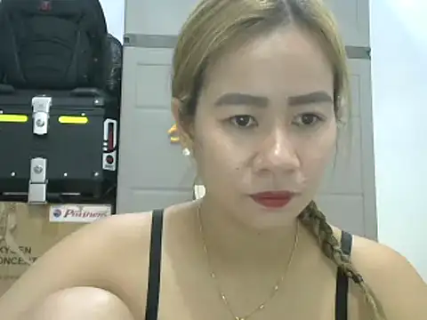sexy licious69 online show from 12/10/24, 04:17