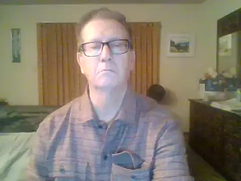 Snapshot of camminmichaellll chatting on 02/09/25, 05:50 camminmichaellll online show from 02/09/25, 05:50
