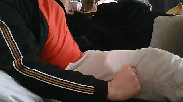 Titilouonlyf69 online show from 04/01/26, 09:54