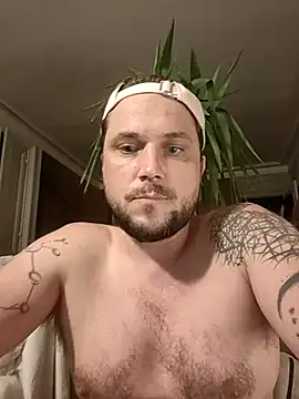 Snapshot of Titilouonlyf69 chatting on 07/17/26, 02:29 Titilouonlyf69 online show from 07/17/26, 02:29