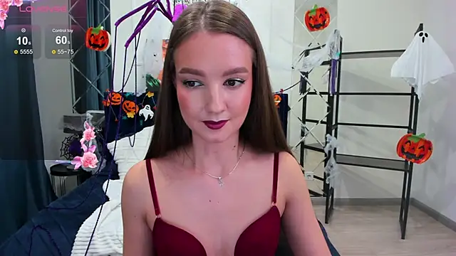 Snapshot of LoraSunnyy chatting on 10/20/25, 08:48 LoraSunnyy online show from 10/20/25, 08:48