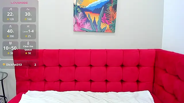 LoraSunnyy online show from 04/23/26, 06:03