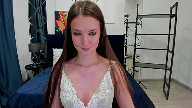 Snapshot of LoraSunnyy chatting on 05/04/26, 08:32 LoraSunnyy online show from 05/04/26, 08:32