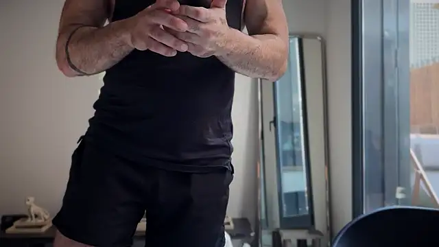 Sir box online show from 09/16/25, 05:47