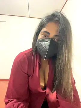 Choco Chuby online show from 11/24/25, 05:12