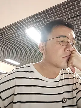 nnnnnan9527 online show from 09/10/25, 02:22