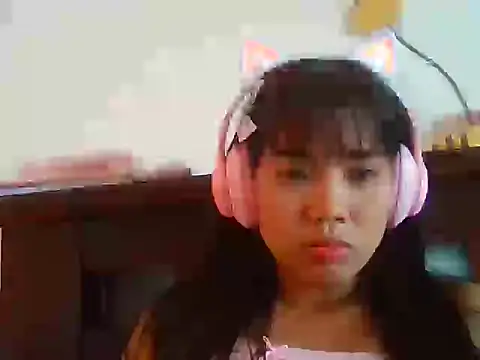 AnnewithanE online show from 09/24/25, 07:55