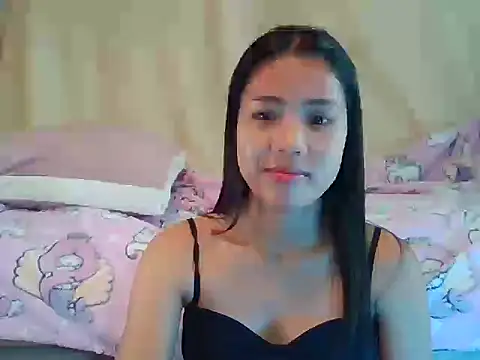 AnnewithanE online show from 10/20/25, 04:46