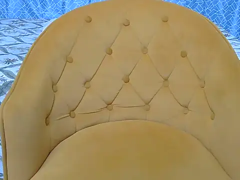 Its-ishikaa online show from 10/21/25, 03:51