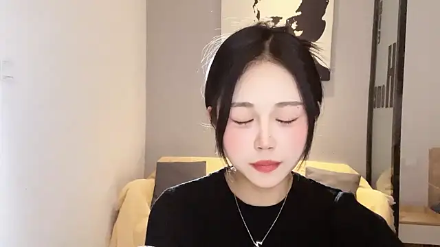 XingKongCOCO-107 online show from 11/28/25, 11:46