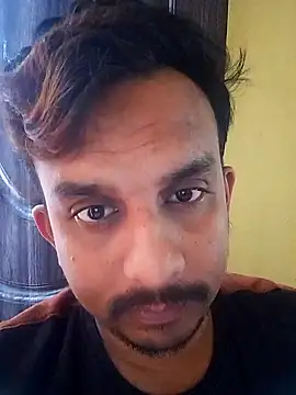 Snapshot of Nihaal17 chatting on 11/04/25, 09:52 Nihaal17 online show from 11/04/25, 09:52