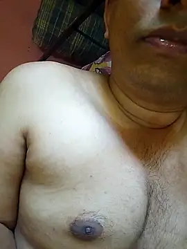 Snapshot of Nihaal17 chatting on 11/12/25, 04:57 Nihaal17 online show from 11/12/25, 04:57