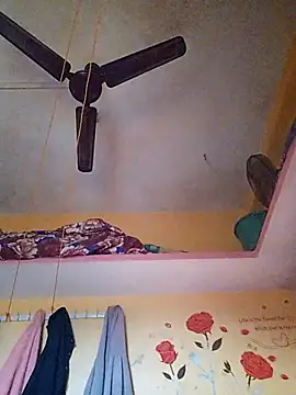 Snapshot of Nihaal17 chatting on 11/30/25, 11:25 Nihaal17 online show from 11/30/25, 11:25