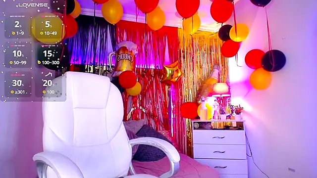 Ashley parkerr online show from 10/04/25, 01:47