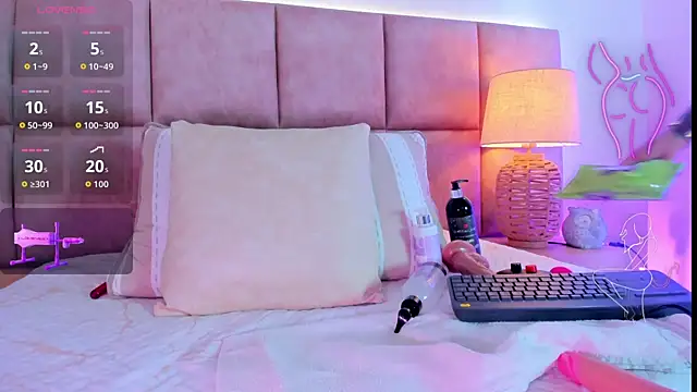 GabbieMonson online show from 09/23/25, 04:32