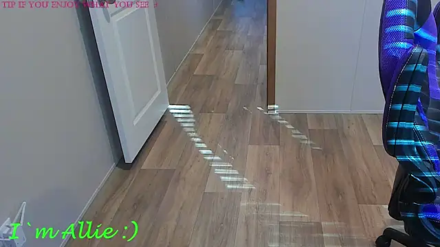 Allie Kat online show from 12/20/25, 04:25