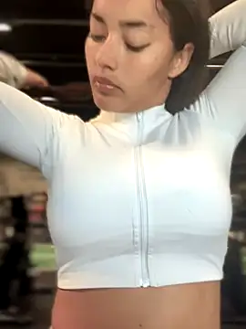 Snapshot of Risky_Workouts chatting on 09/08/25, 03:00 Risky Workouts online show from 09/08/25, 03:00