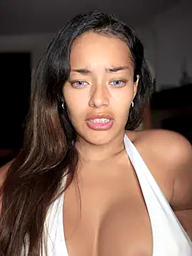 Snapshot of Risky_Workouts chatting on 09/16/25, 06:53 Risky Workouts online show from 09/16/25, 06:53