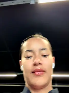 Snapshot of Risky_Workouts chatting on 09/28/25, 09:47 Risky Workouts online show from 09/28/25, 09:47