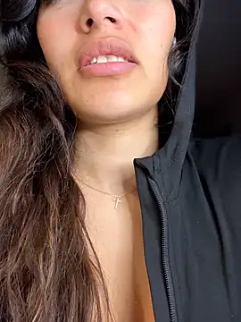 Snapshot of Risky_Workouts chatting on 12/15/25, 11:53 Risky Workouts online show from 12/15/25, 11:53