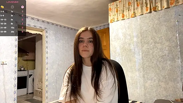 Lia rise online show from 09/25/25, 04:11