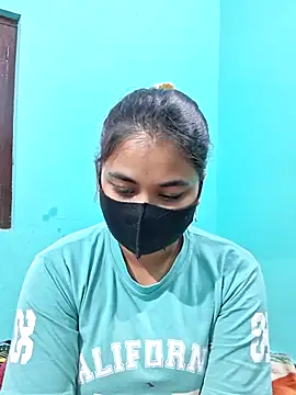Snapshot of DivyaBhabhi69@xh chatting on 07/01/26, 07:32 DivyaBhabhi69xh online show from 07/01/26, 07:32