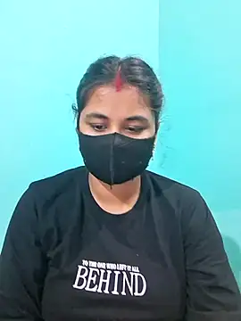Snapshot of DivyaBhabhi69@xh chatting on 07/12/26, 10:01 DivyaBhabhi69xh online show from 07/12/26, 10:01