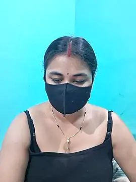 Snapshot of DivyaBhabhi69@xh chatting on 07/16/26, 12:22 DivyaBhabhi69xh online show from 07/16/26, 12:22