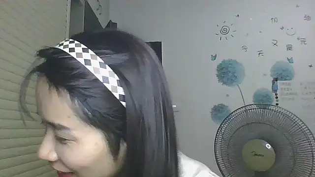 Monice1314 online show from 09/25/25, 12:20