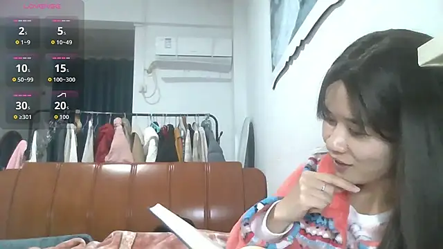 Monice1314 online show from 12/14/25, 01:16