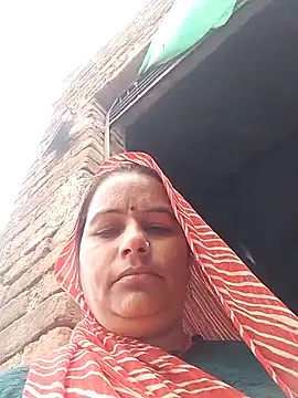 Snapshot of Suhani_hot12 chatting on 02/01/26, 05:50 Suhani hot12 online show from 02/01/26, 05:50