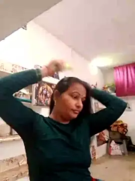 Snapshot of Suhani_hot12 chatting on 02/04/26, 08:09 Suhani hot12 online show from 02/04/26, 08:09