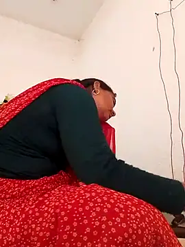 Snapshot of Suhani_hot12 chatting on 02/05/26, 07:02 Suhani hot12 online show from 02/05/26, 07:02