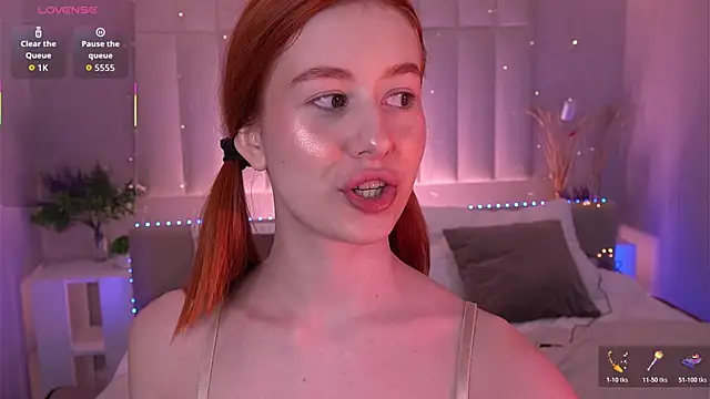 Lisafoxy  online show from 11/29/25, 01:19