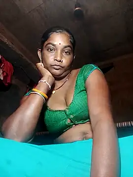 Snapshot of sadhna200 chatting on 09/27/25, 06:46 sadhna200 online show from 09/27/25, 06:46