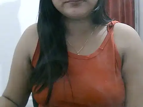 Mon-Luv online show from 10/15/25, 01:11