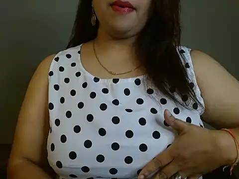 Your candy 47 online show from 11/11/25, 04:07