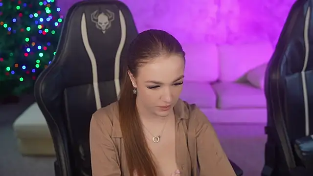 Ella 054 online show from 12/19/25, 07:43