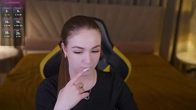 Ella 054 online show from 02/19/26, 07:32