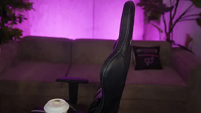 Ella 054 online show from 04/22/26, 02:29