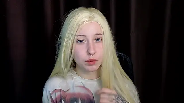 YukiMisa online show from 01/11/26, 11:04