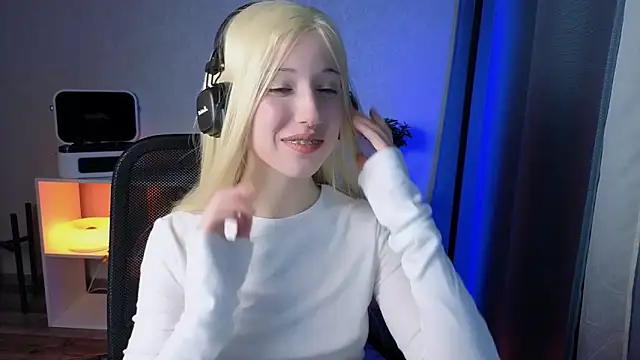 YukiMisa online show from 04/03/26, 09:24