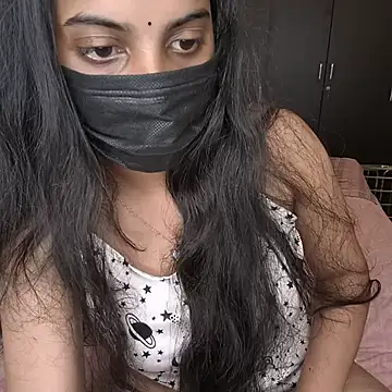 Snapshot of Telugu_sweet_couple_345 chatting on 10/16/25, 08:21 Telugu sweet couple 345 online show from 10/16/25, 08:21