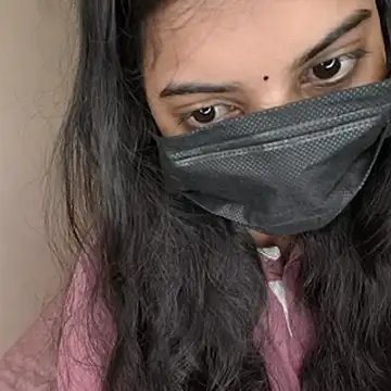 Snapshot of Telugu_sweet_couple_345 chatting on 10/19/25, 01:01 Telugu sweet couple 345 online show from 10/19/25, 01:01