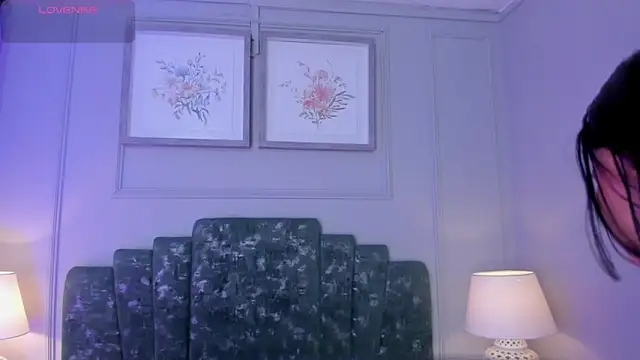 lux bitchx online show from 04/24/26, 03:09